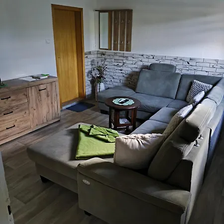 Luka Apartmán *